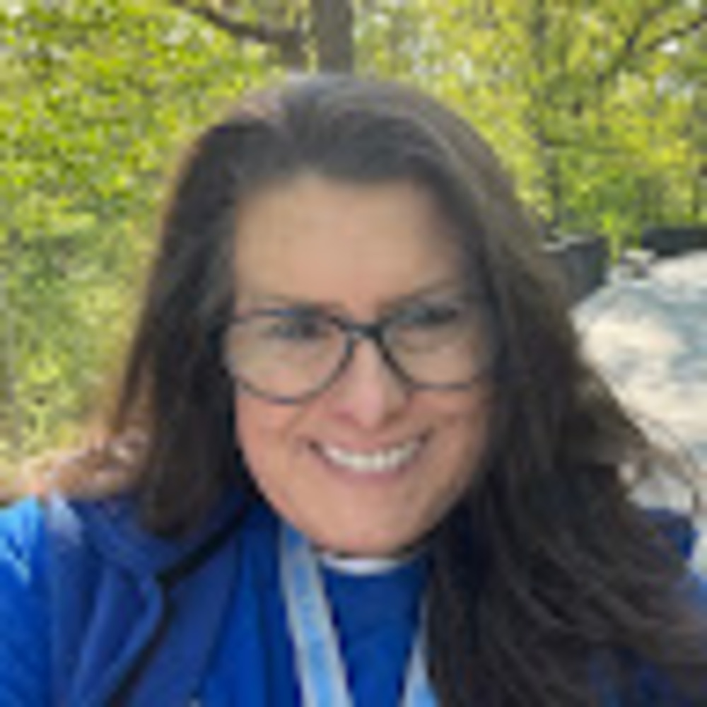 Meet your Posher, Sandi